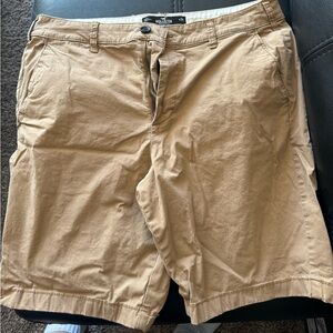 Hollister shorts size 34